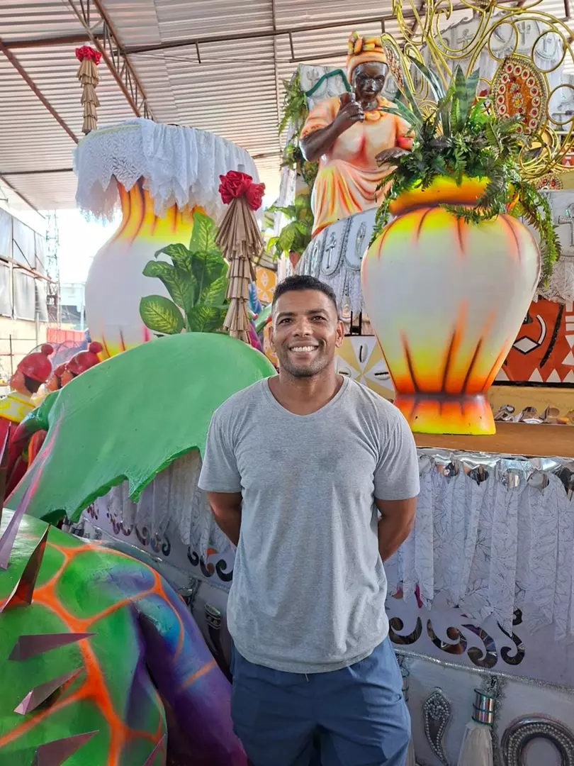 Carreira Solo no Grupo Especial: O Momento de Marcus Paulo